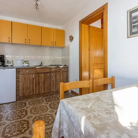 Ellen 4 With Sea View Διαμέρισμα Crikvenica